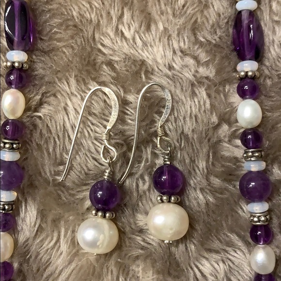 Handmade necklace and earrings set - Picture 2 of 7